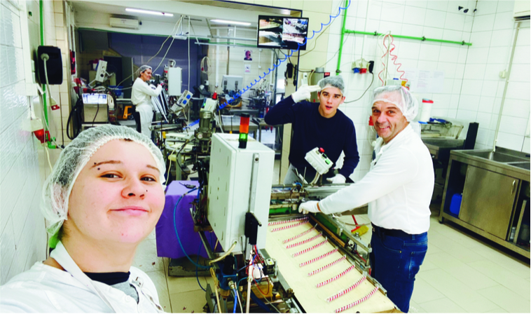 Candy cane production and wholesale